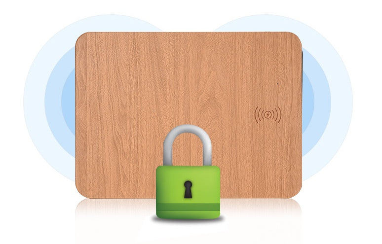 Bamboo Wireless Charger 15W – Wangari Pine USB Hub Dock